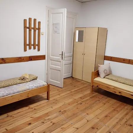 скай румс Къща за гости София