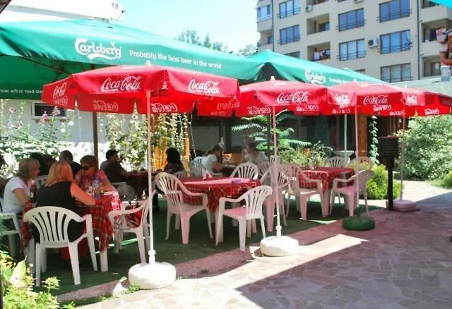 скай румс Къща за гости София